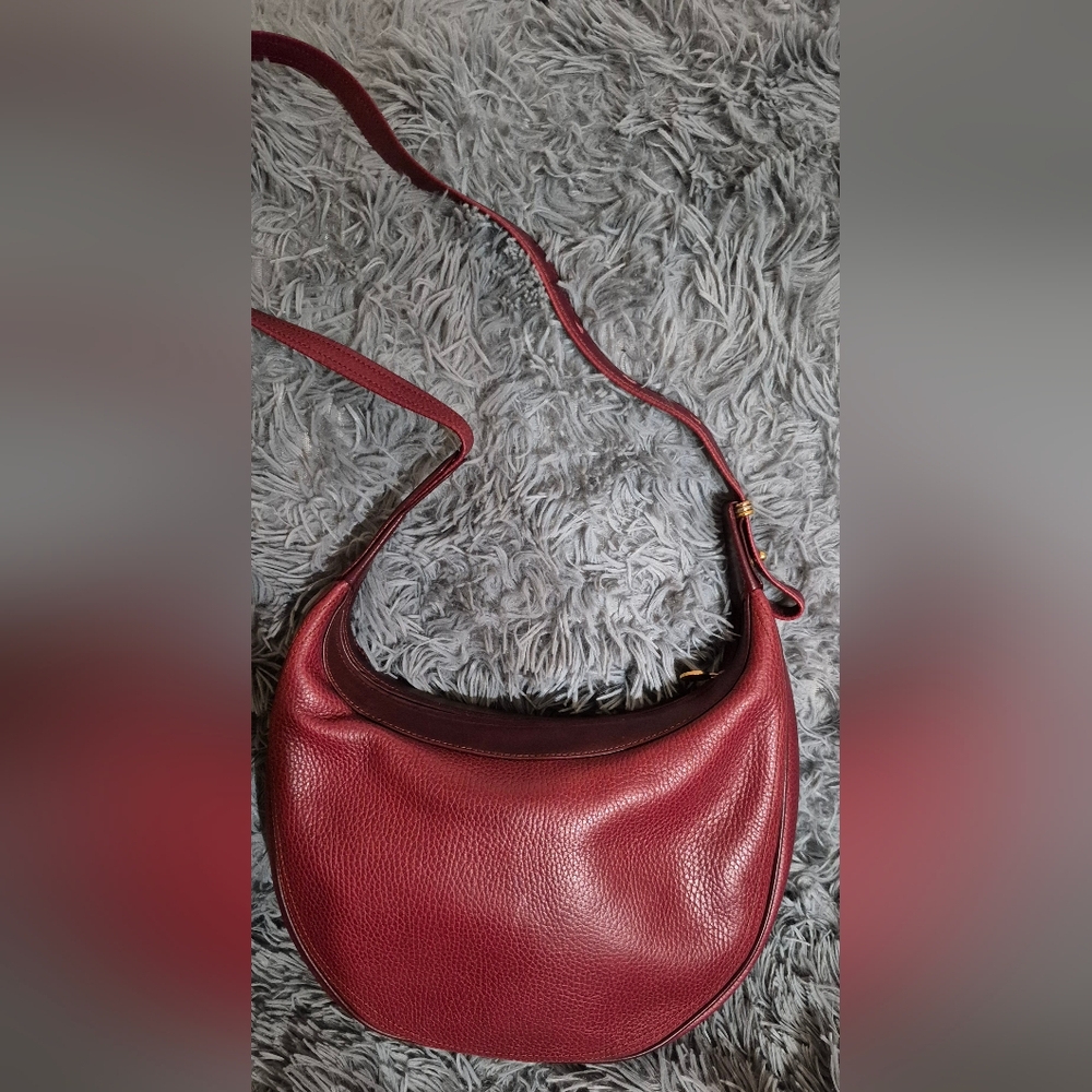 Elegant cartier Leather crossbody Bag - Picture 9 of 16